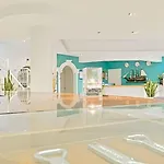 فندق Sunrise Zante - Adults Only تسيليفي